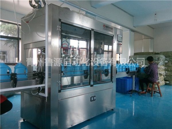 洗衣液 洗潔精等液體灌裝機(jī)